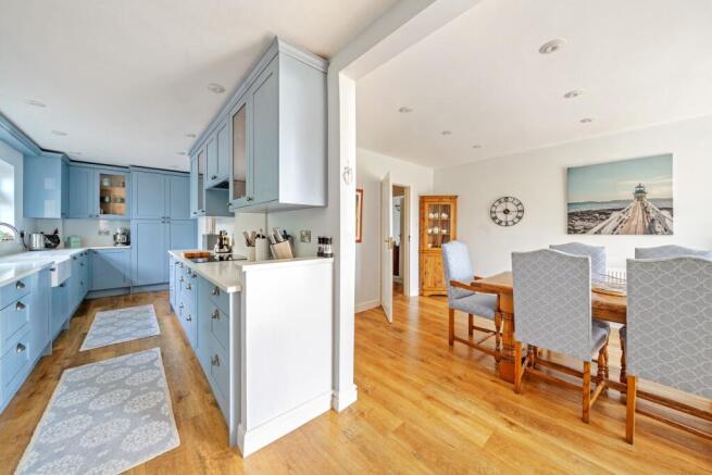 Otter Close, Lancercombe photo 4