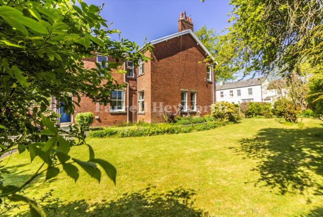 Garden image 5