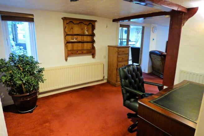 Photo 13