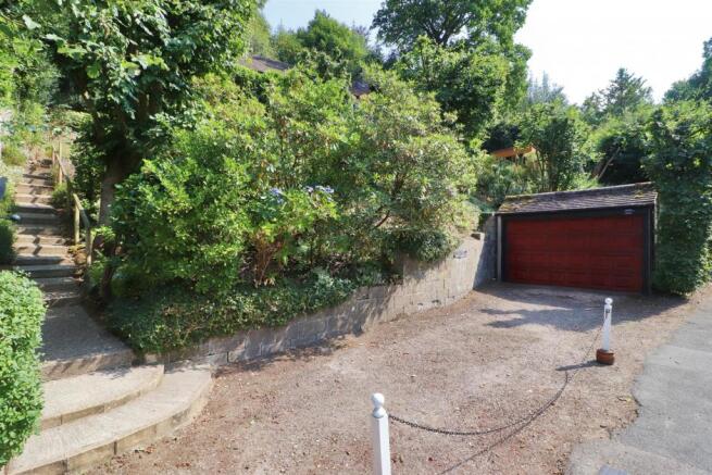 Driveway & Parking.jpg