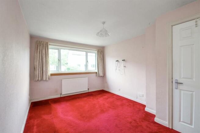 26 Linburn Grove 14.jpg