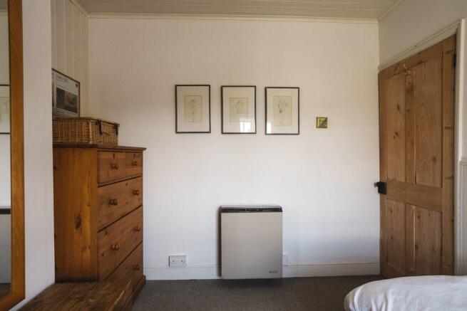 Bedroom 2 (Double)