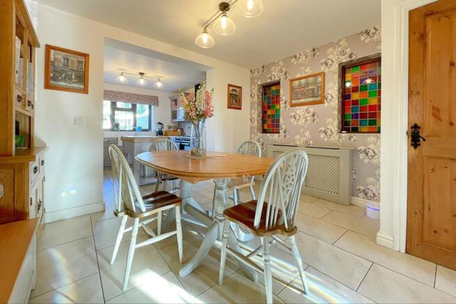 Kitchen/Dining Room