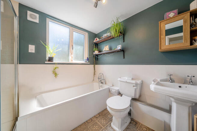 House in London, London Borough of Bromley - More