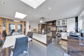 85, Colin Gardens, Colindale, London NW9 6EP