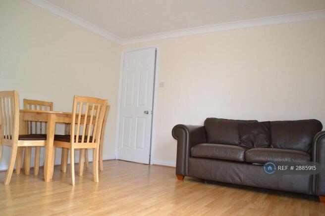 Lounge 2
