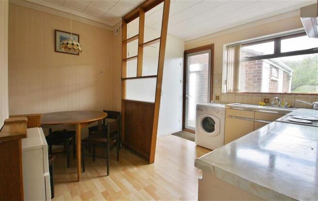 KITCHEN DINER