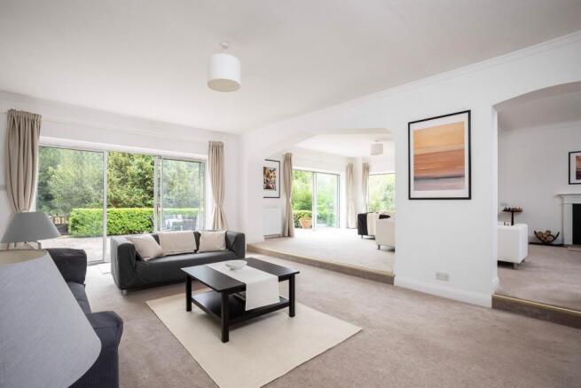 Church Road, Woldingham, CR3 photo 4