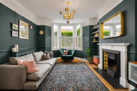 Earlsfield Road, Earlsfield, London, SW18