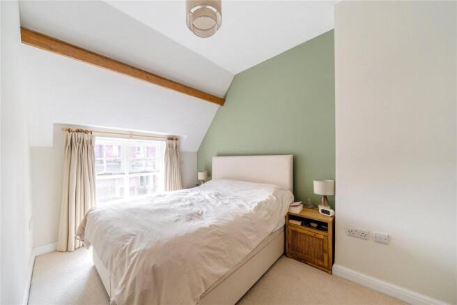 3 bed Terraced for sale Image 7