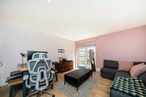 4, Radius Apartments, Omega Place, London N1 9DR