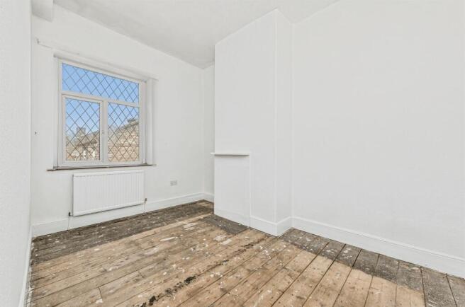 2 bed Terraced for sale Image 12