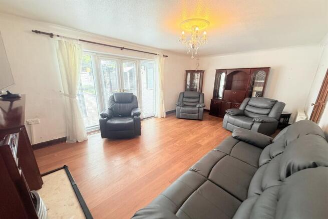 Maple Avenue, Runcorn, WA7 5LJ photo 5
