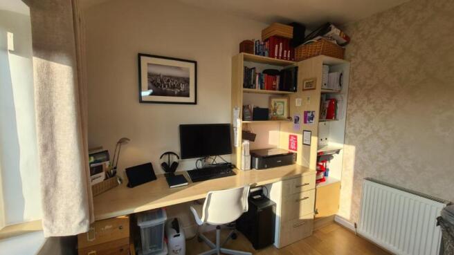 Photo 10