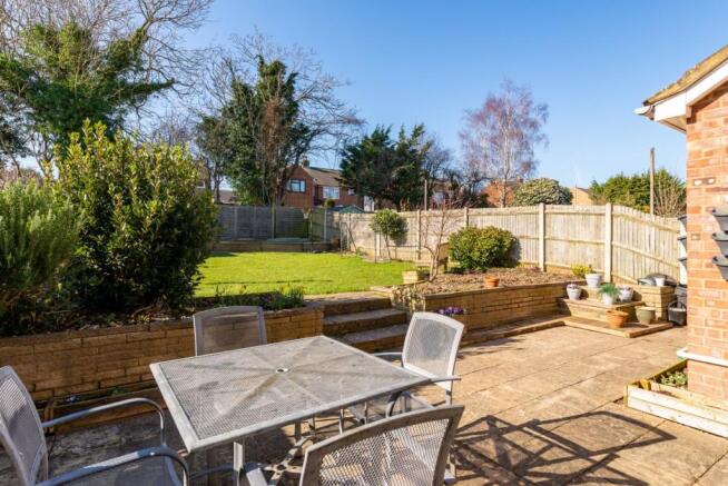 54 Elmstone Road garden1.jpg