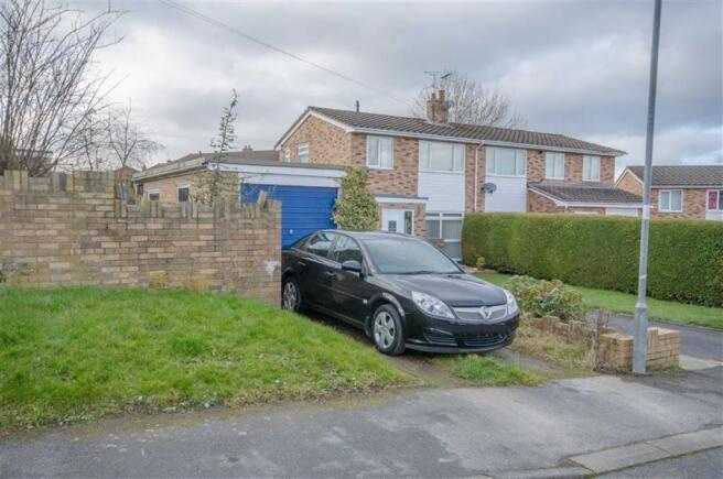 DETACHED GARAGE