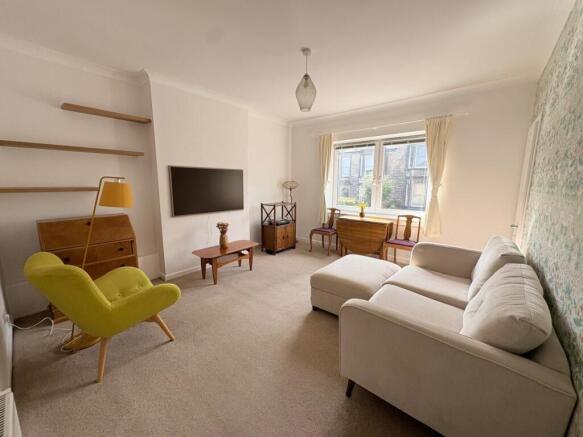 Living room 9