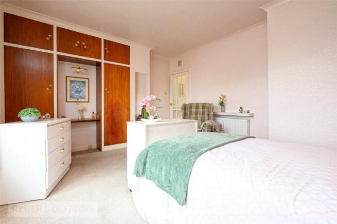 3 bed Semi-Detached for sale Image 11