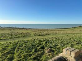 23, Neville Road, Peacehaven BN10 8PE