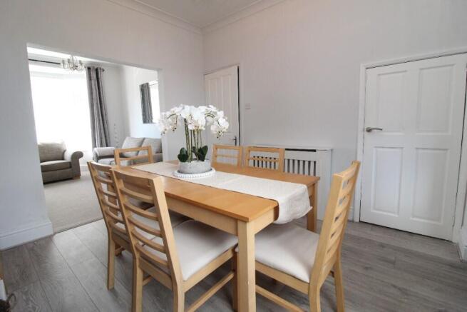 2 bed Terraced for sale Image 6