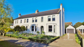 62, Fourth Avenue, Frinton-on-sea CO13 9DX