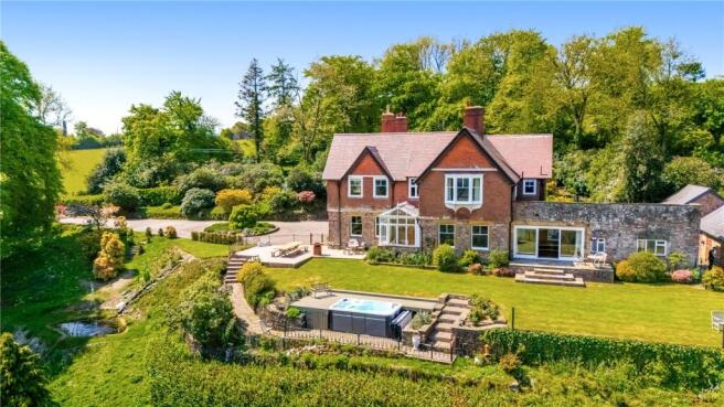 Raleigh Manor