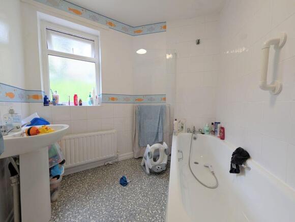 Photo 11