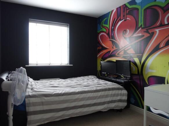 Photo 9