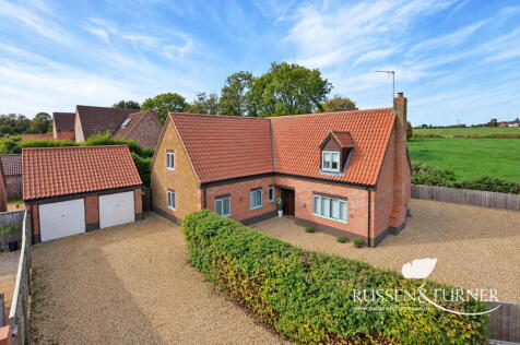 Chequers Lane, North Runcton