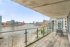 90, Commodore House, Juniper Drive, London SW18 1TZ
