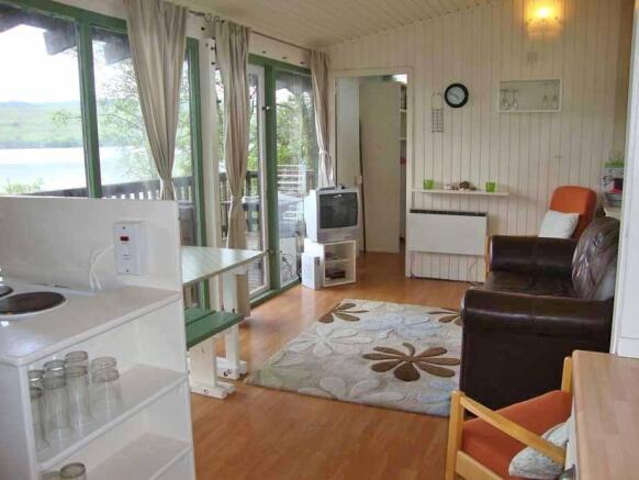 Kitchen/Living Area