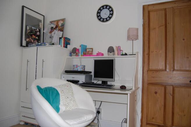 Photo 16