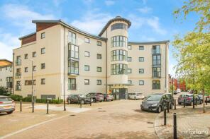 15, 25 Ivy Court, Pasteur Drive, Old Town, Swindon SN1 4GJ