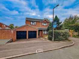 13, Cottage Close, Littleworth, Cannock WS12 1BS