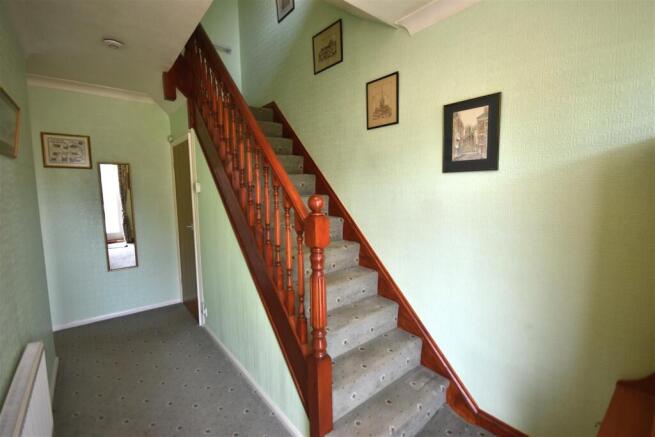 3 bed Semi-Detached for sale Image 5