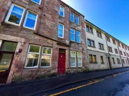 1/15, Howard Street, Millport KA28 0AY