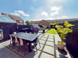 22, Cheshire Rise, Milton Keynes MK3 7WF
