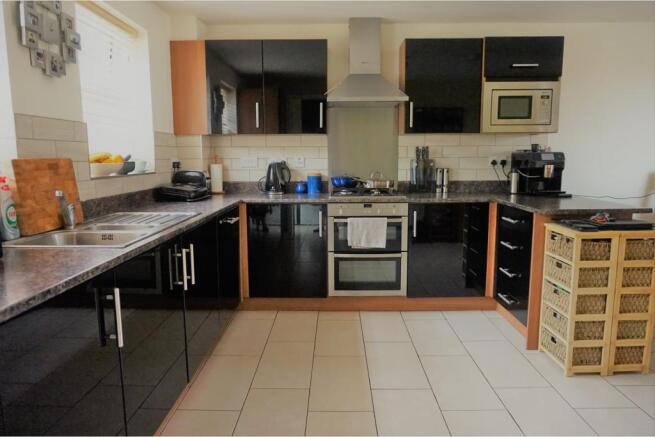 Kitchen / Diner