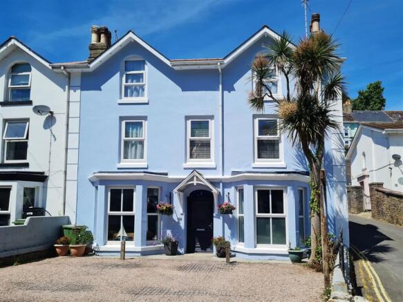 Melville new frontage 1.jpg