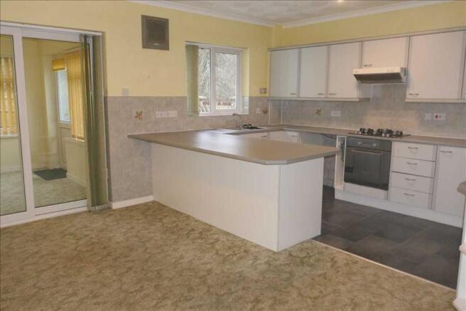 OPEN PLAN DINING