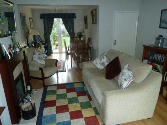 Lounge Dining Room