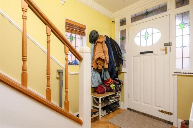 4 bed Semi-Detached for sale Image 8