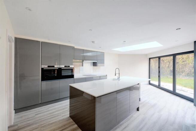 Dining/Living Kitchen