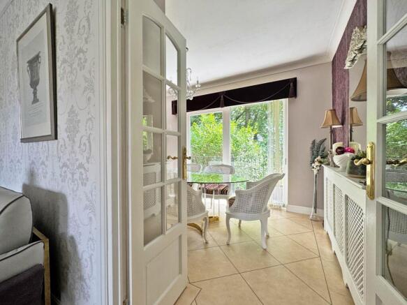 2 bed Bungalow for sale Image 7