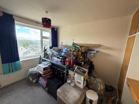 3 bed Semi-Detached for sale Image 9