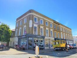 Flat 4, 1, Clarence Road, East Cowes PO32 6EP