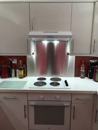 kitchen 2.JPG