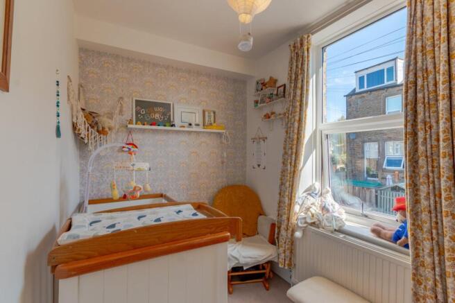 3 bed Terraced for sale Image 12