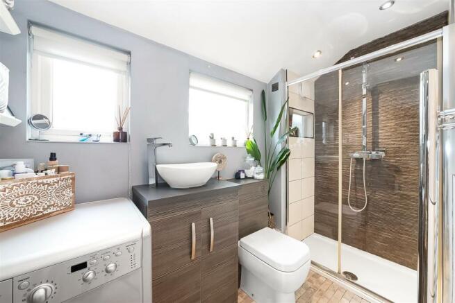 Bathroom/Utility
