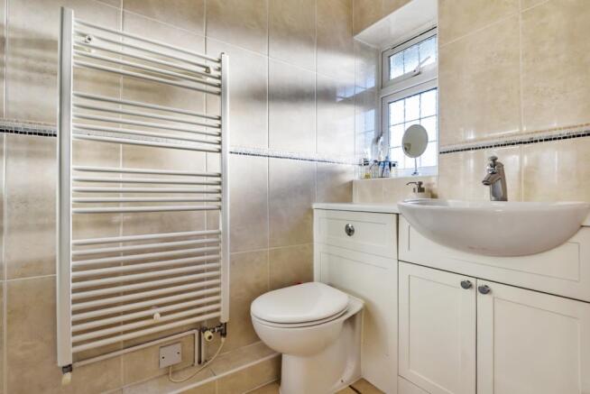 En-Suite to Bedro...